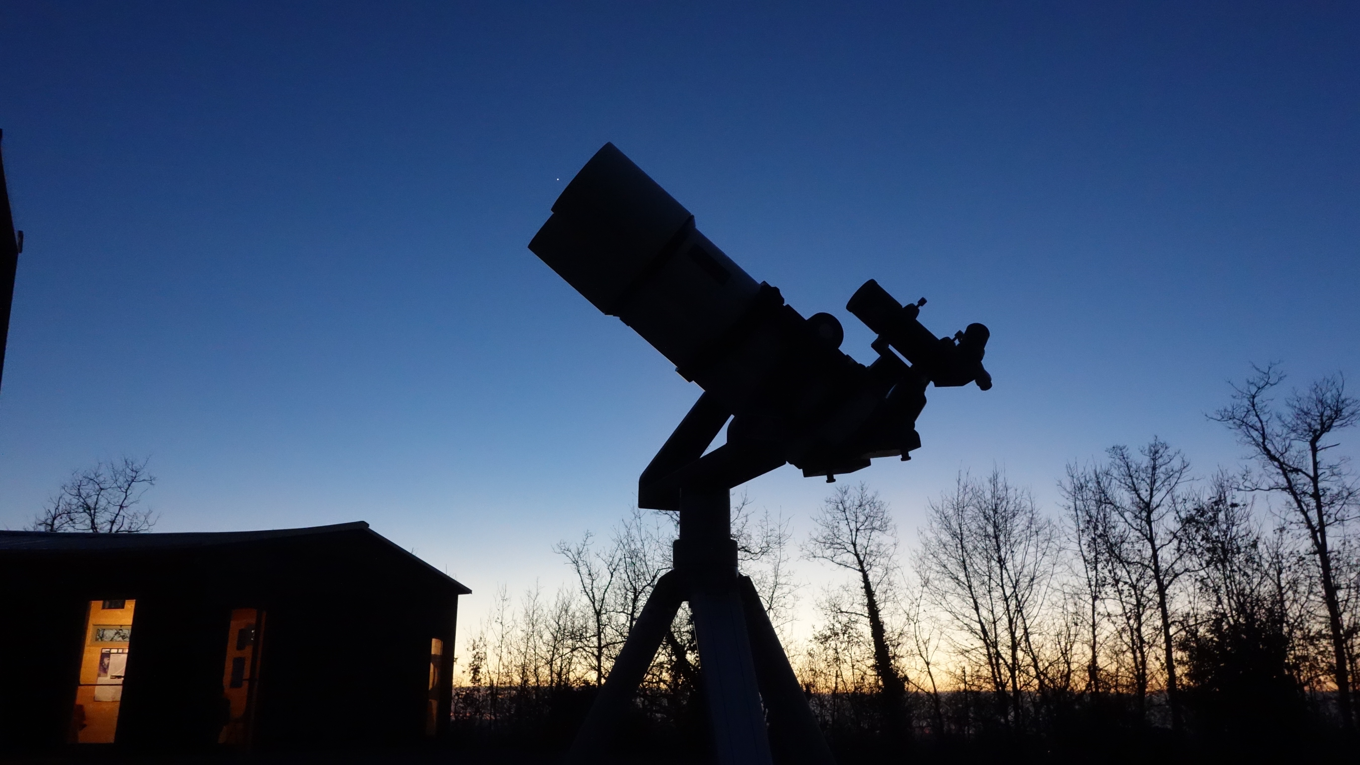 Binoscopio al tramonto