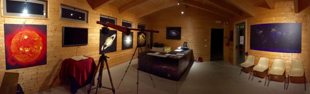 Riproduzione del telescopio di Galileo Galilei