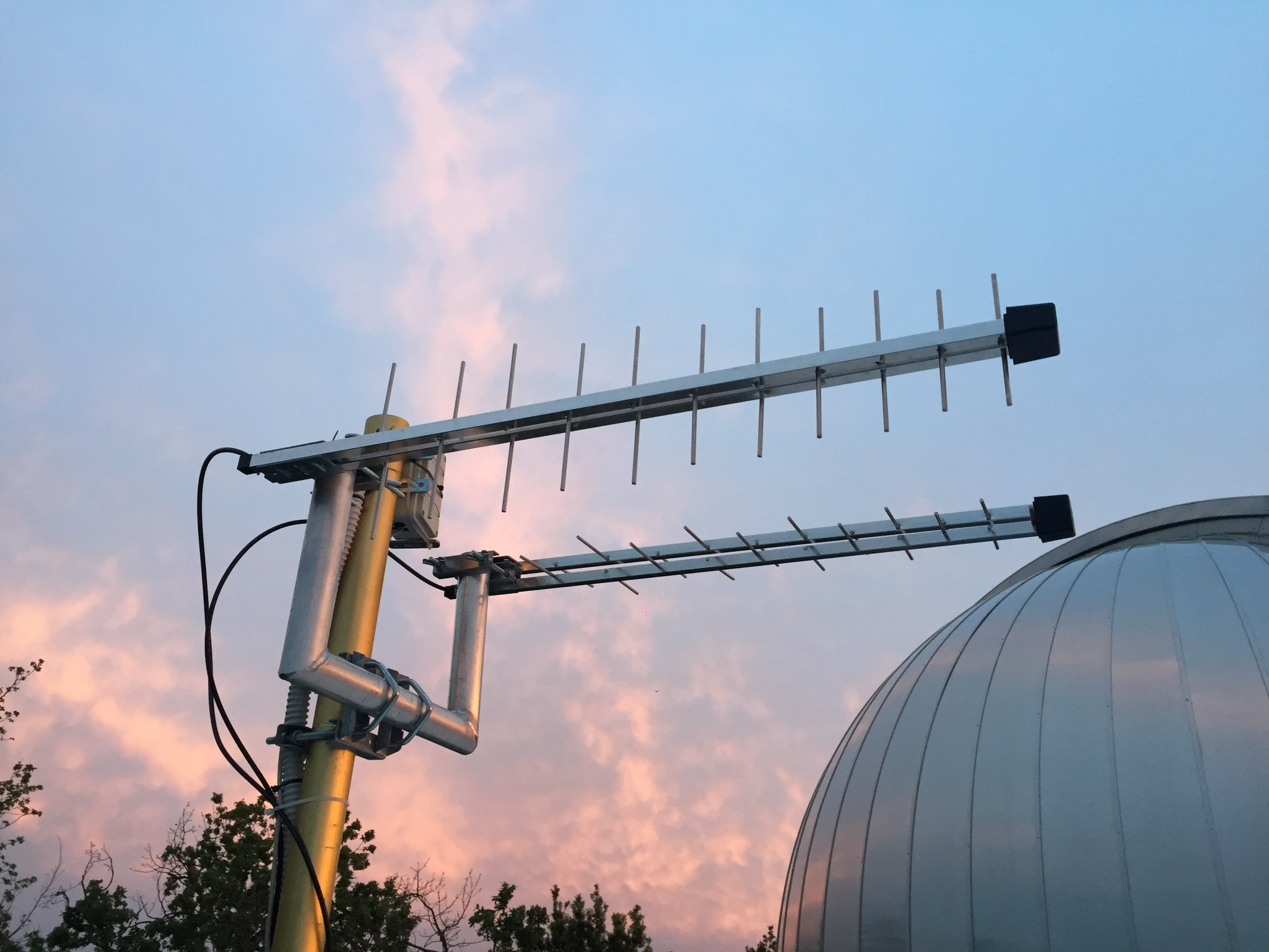 Antenna LTE per il collegamento internet e SQM
